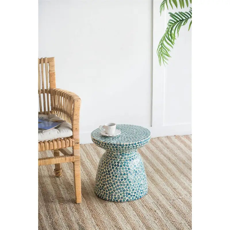 Tabouret et Table d'Appoint Mosaïque en Coquillages de Capiz