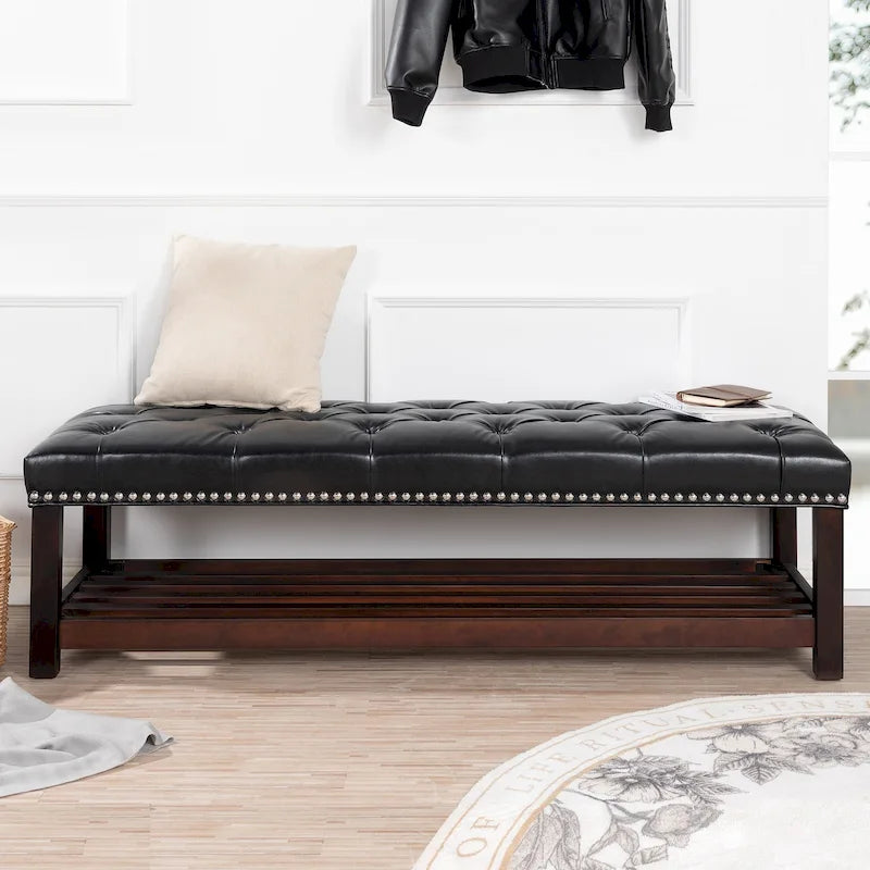 Banc de bout de lit capitonné avec garniture cloutée et étagère de rangement