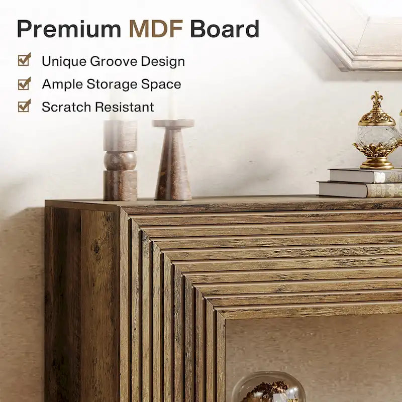 Console de 59 pouces avec design cannelé et étagère de rangement