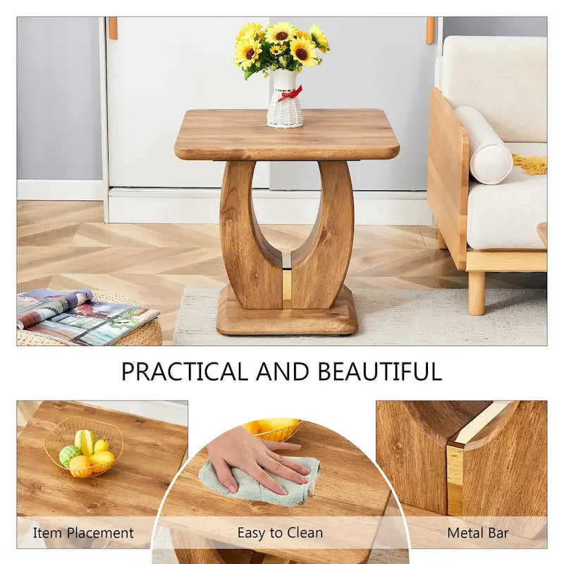 Table basse carrée de 60 cm avec bandes de pieds dorées