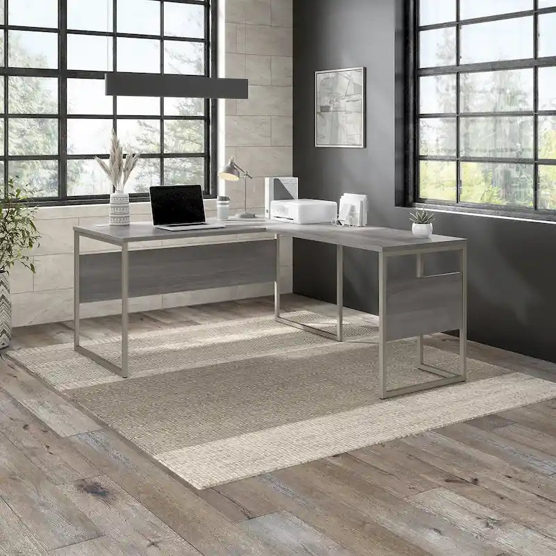 Bureau d'angle 60W x 30D avec pieds en métal