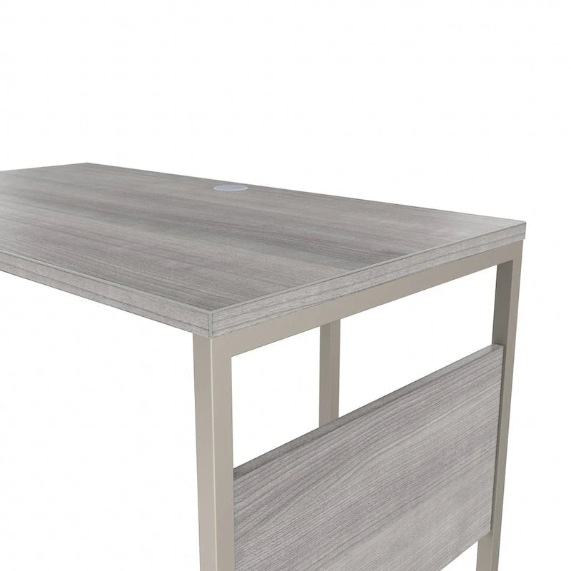 Bureau d'angle 60W x 30D avec pieds en métal