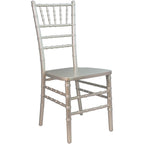 Chaise Chiavari en bois – 18P x 15,75L x 36H