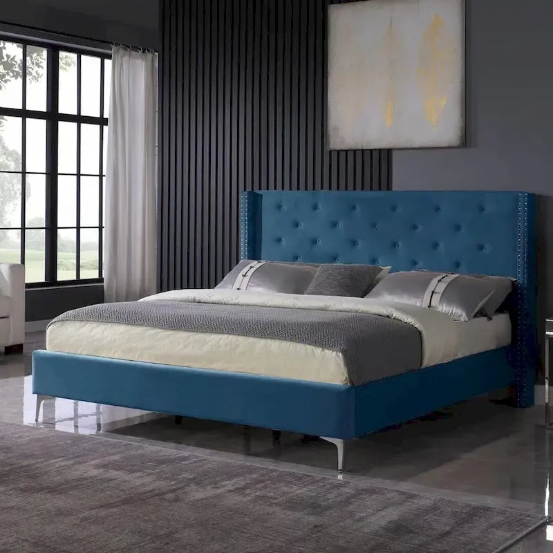 Cadre de lit plateforme rembourré en velours Queen Size avec pieds en métal de 15 cm