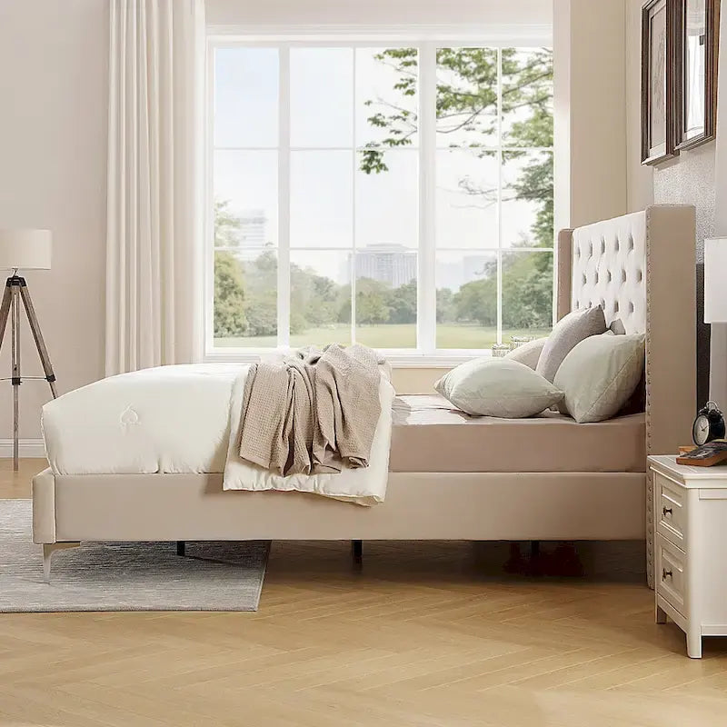 Cadre de lit plateforme rembourré en velours Queen Size avec pieds en métal de 15 cm