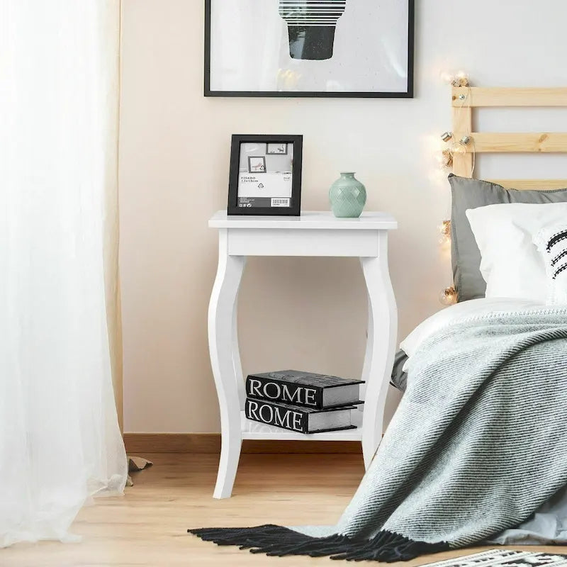Table d'appoint compacte avec étagère de présentation