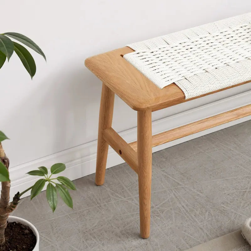 Banc en bois massif avec assise en cannage