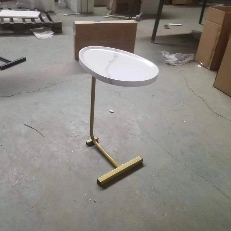 Tables d'appoint en C avec cadre en métal, lot de 2 – Blanc