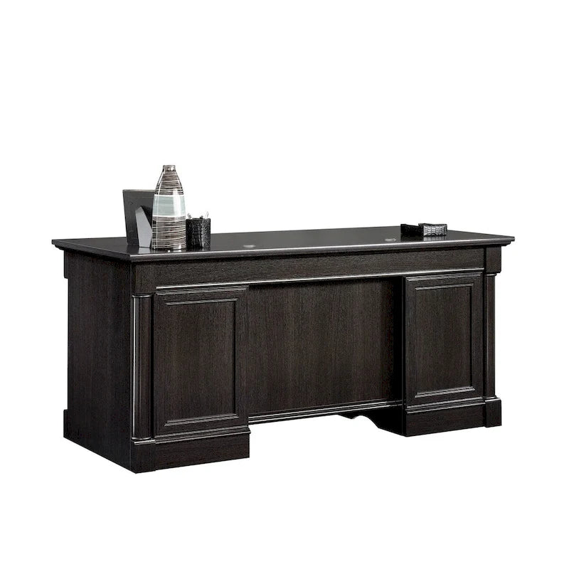 Bureau de direction avec grande surface de travail