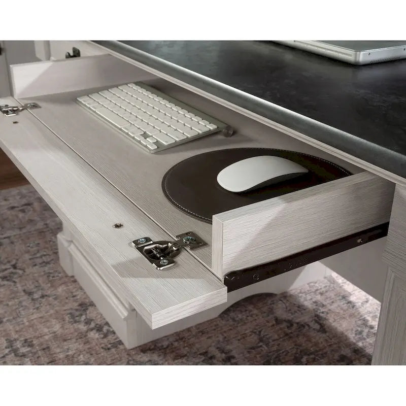 Bureau de direction avec grande surface de travail