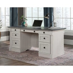 Bureau de direction avec grande surface de travail