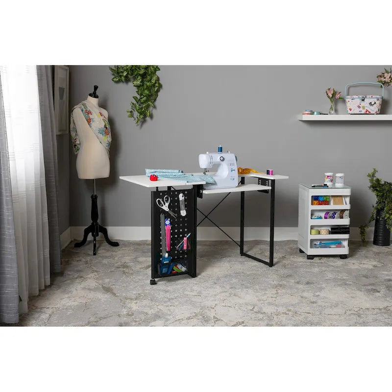 Table de couture pivotante avec panneau de rangement et plateforme réglable